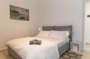 ROSSENA HOME tranquillo appartamento, con giardino, vicino al centro ed all'Ospedale Santa Maria Nuova SMN